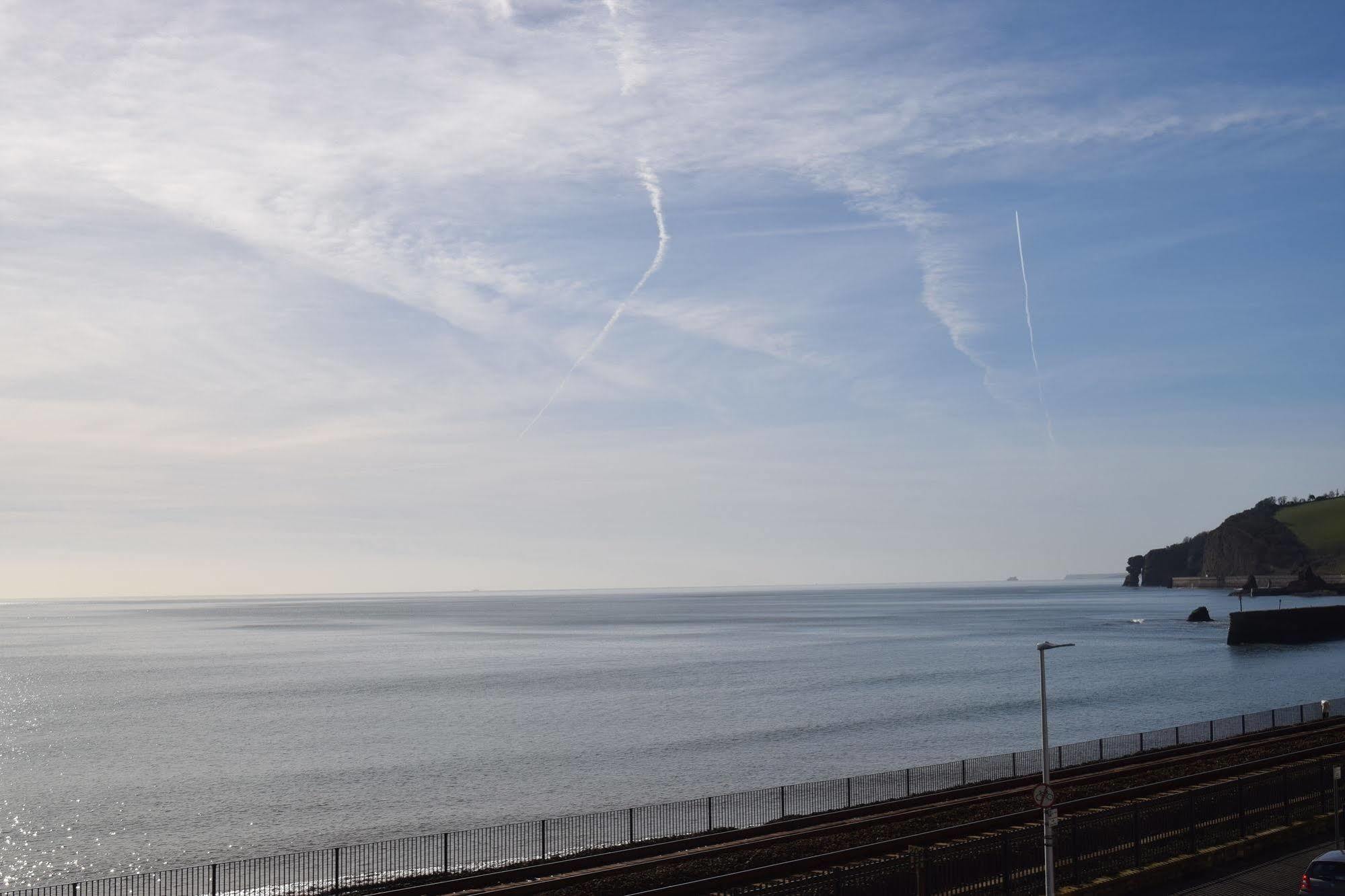 The Blenheim Panzió Dawlish Kültér fotó